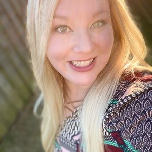 Meet your Posher, Leann